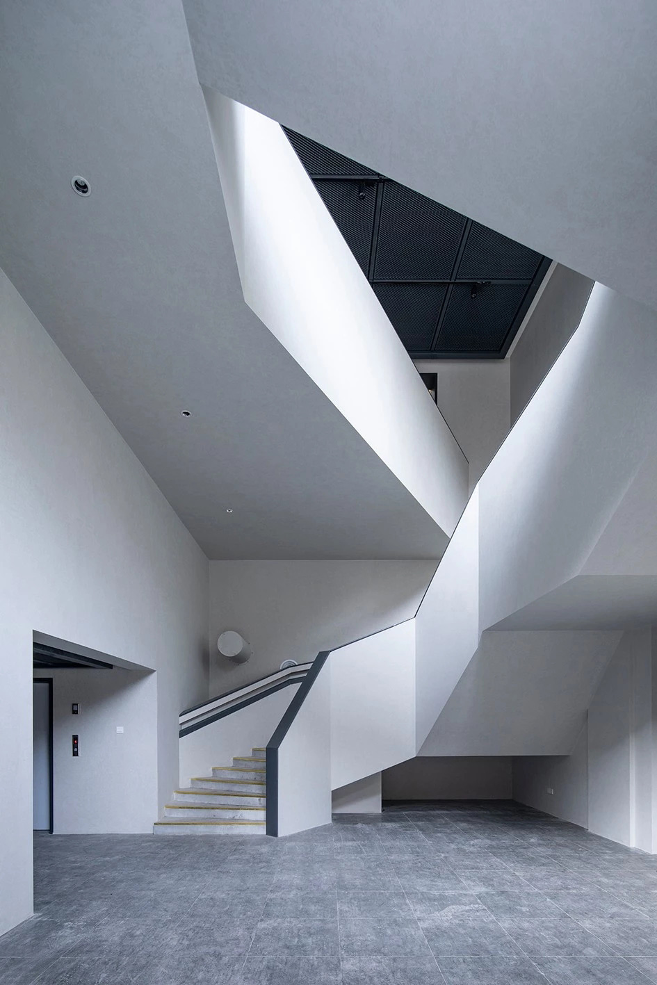 20230901137572.jpg 4.jpg